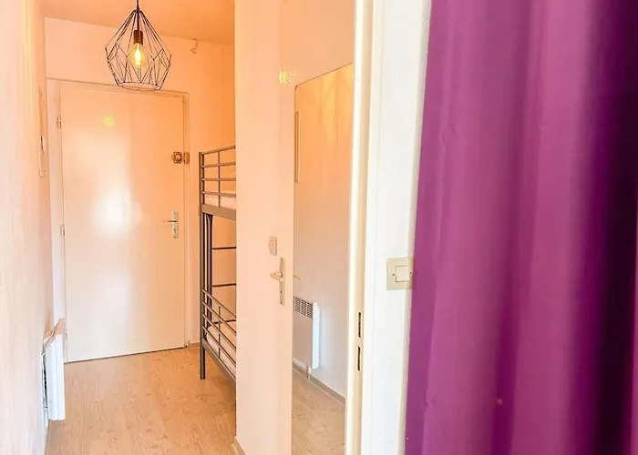 Coquet Dans Avec Piscine Sanary Les Playes